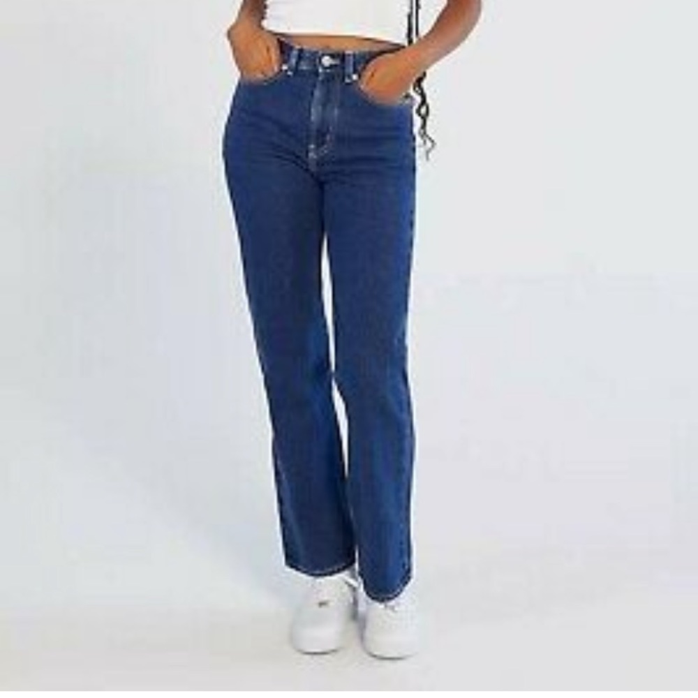 URBAN OUTFITTERS HIGH WAISTED COWBOY JEAN